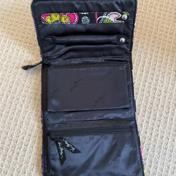 NWOT Vera Bradley Moon Blooms Quilted Padded Tri Fold Jewelry Roll - Picture 3 of 4
